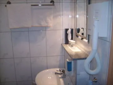 فندق Centro Arkadia 2*